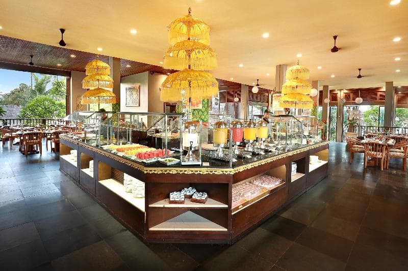 Legian Beach Hotel image 2