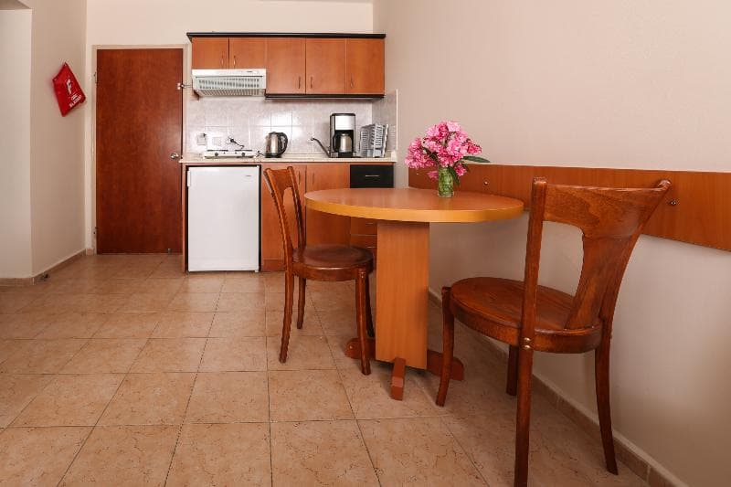 Tuntas Family Suites Kusadasi image 1