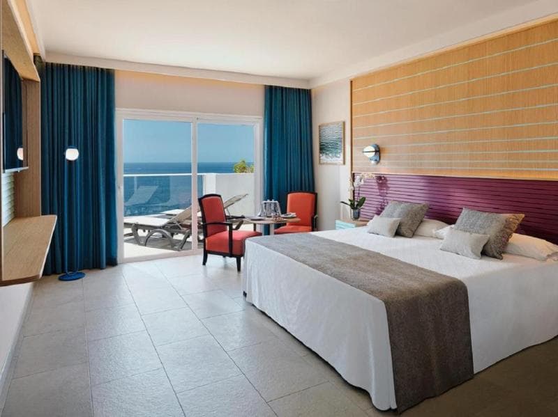 Adrian Roca Nivaria Gran Hotel image 1