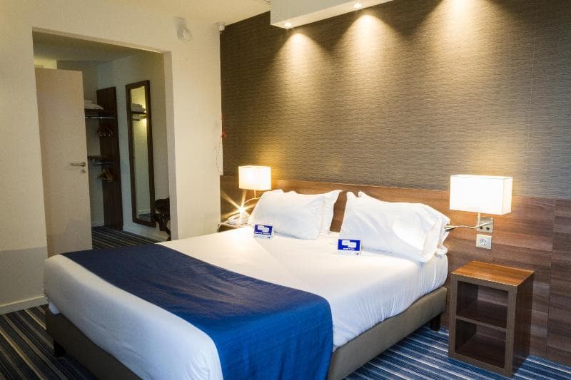 Holiday Inn Express Amiens image 2