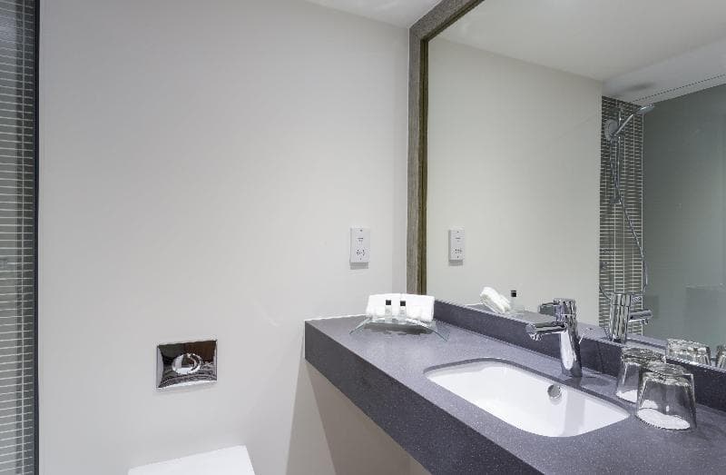 Stay at Holiday Inn Rugby-Northampton M1, Jct.18