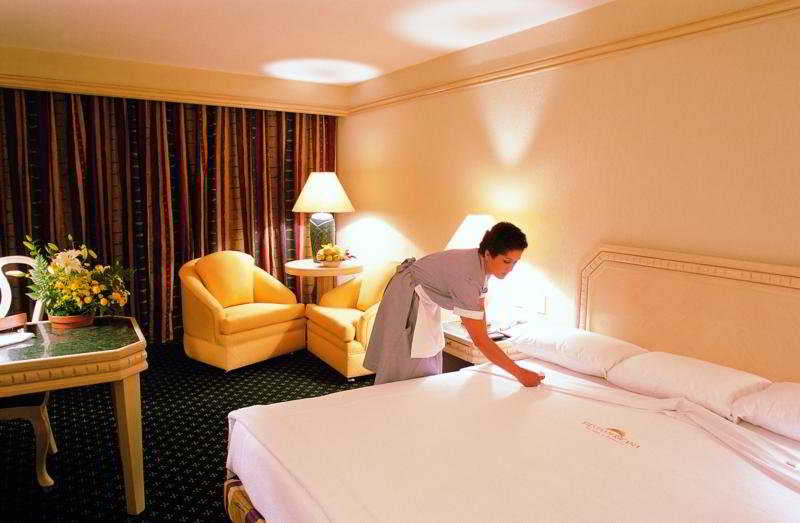 Hs Hotsson Hotel Leon image 1