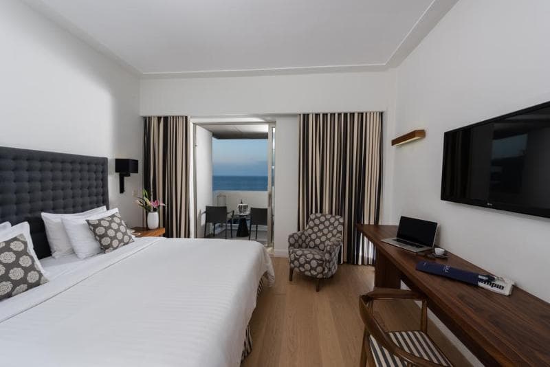 Aquila Atlantis Hotel image 1