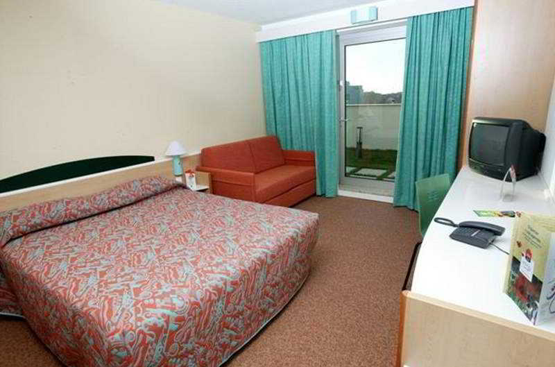 Ibis Viseu image 1