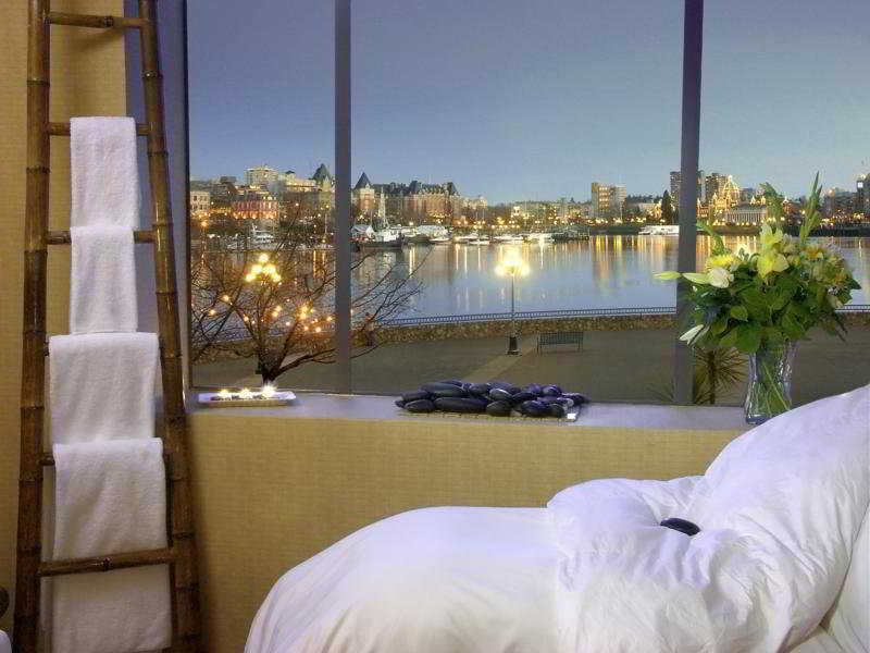 Delta Hotels Victoria Ocean Pointe Resort image 1