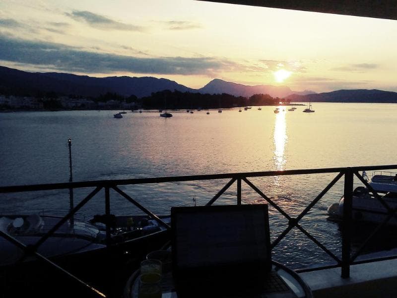 Manessi Hotel image 1