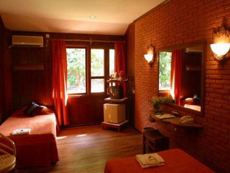 Bagan Hotel River View image 1