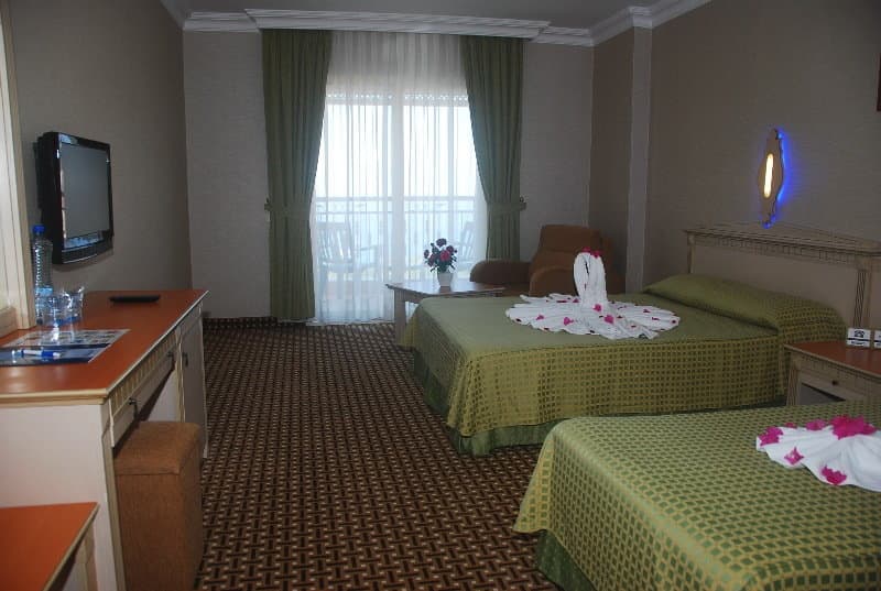 Deluxe Suite