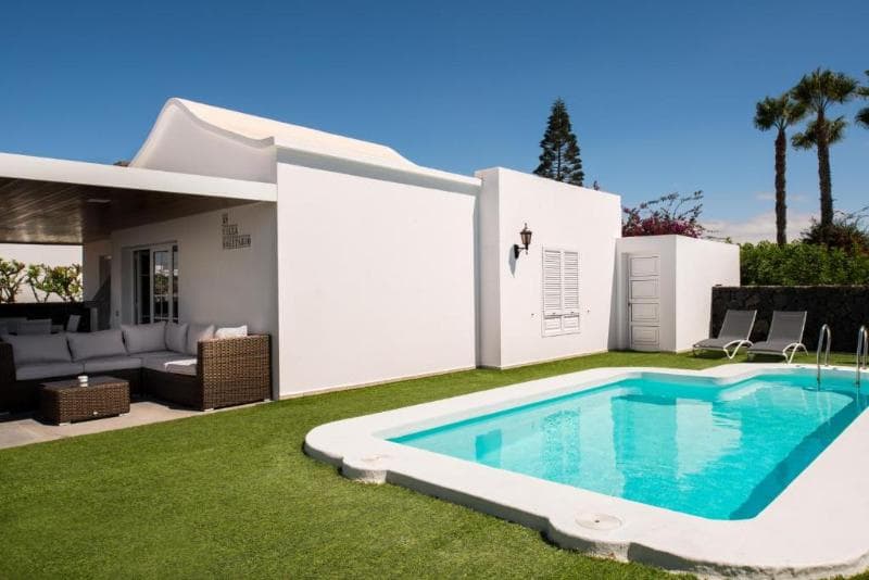 Hyde Park Lane Villas image 2
