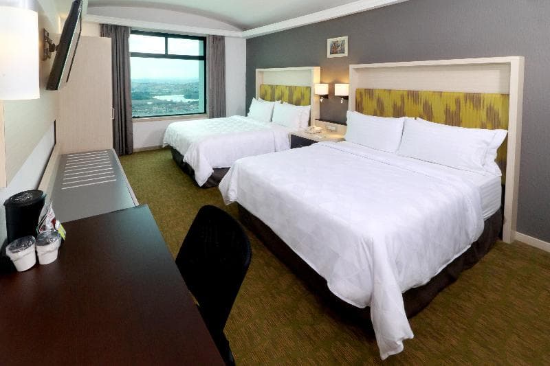Holiday Inn Queretaro Zona Diamante image 2