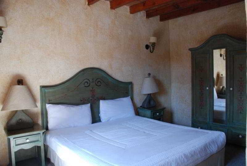 Meson de la Merced  image 2