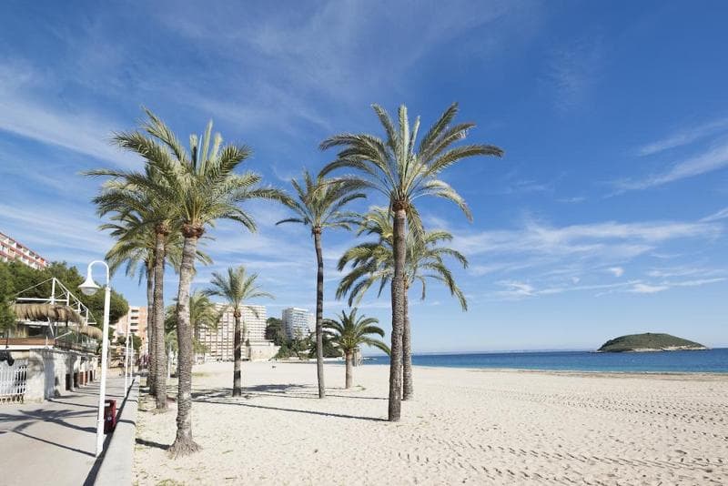 Magaluf Strip Apartments image 2