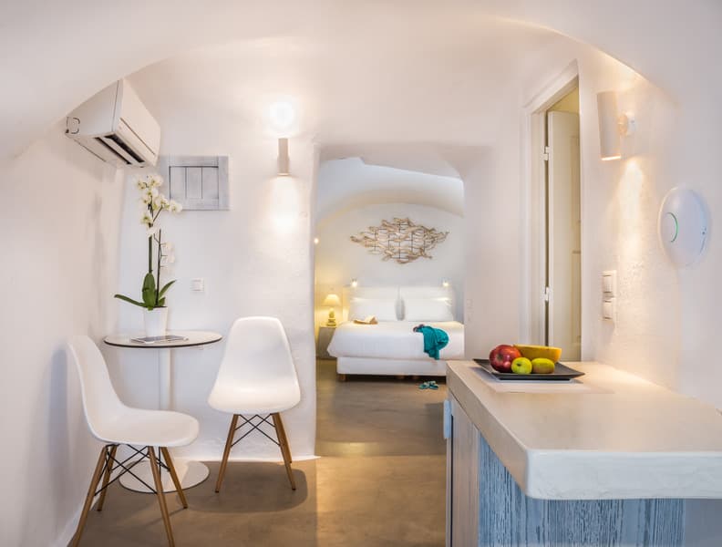 On The Rocks - Small Luxury Hotels of the World image 1