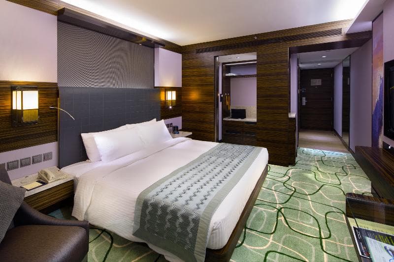 New World Millennium Hong Kong Hotel image 1