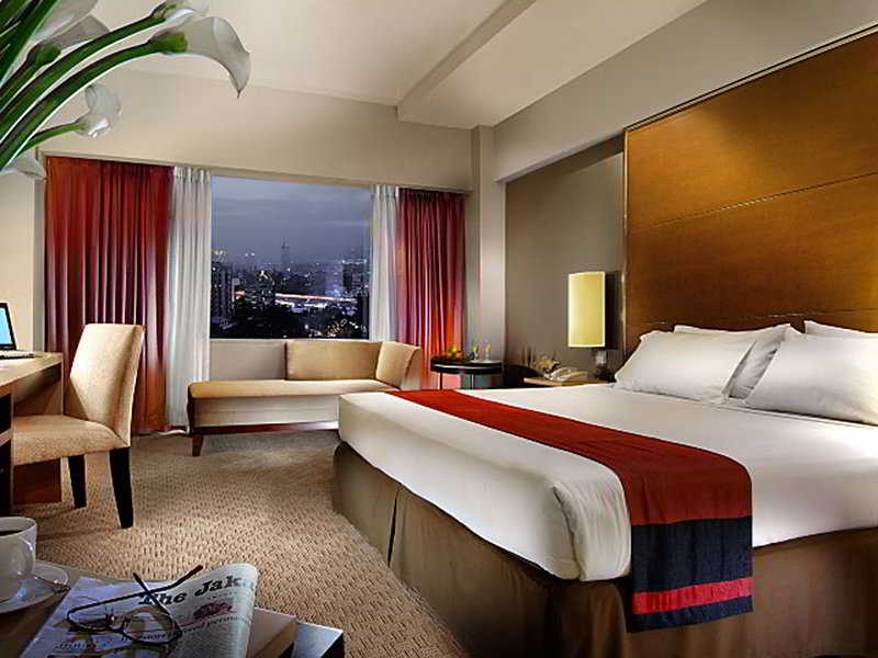 Hotel Santika Premiere Slipi Jakarta image 2