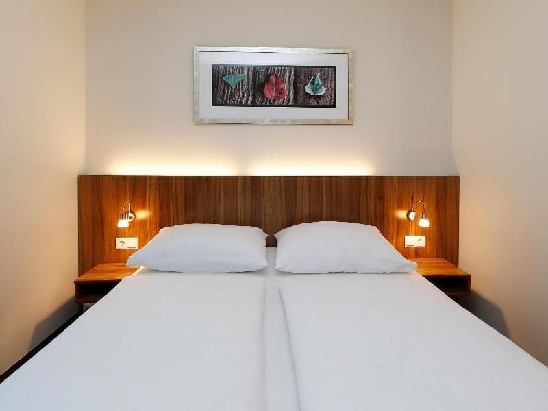 B&B HOTEL Berlin-Mitte image 1