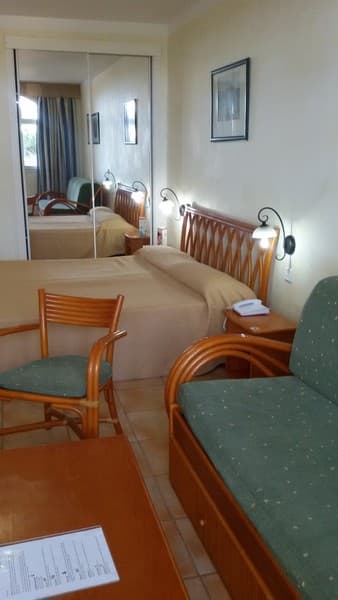 Monte Feliz image 1