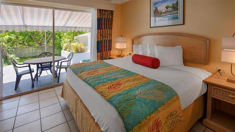 Bay View Suites Paradise Island image 1