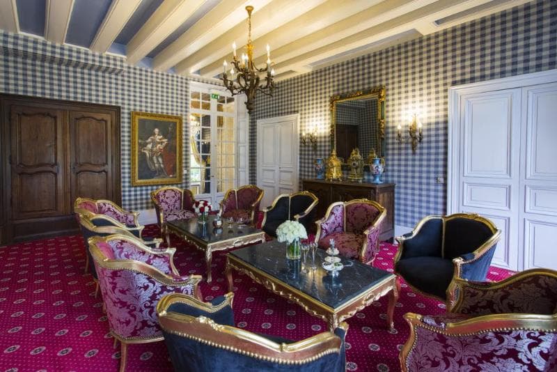 Stay at Château de Beauvois – La Maison Younan