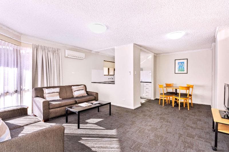 Stay at Quality Resort Sorrento Beach