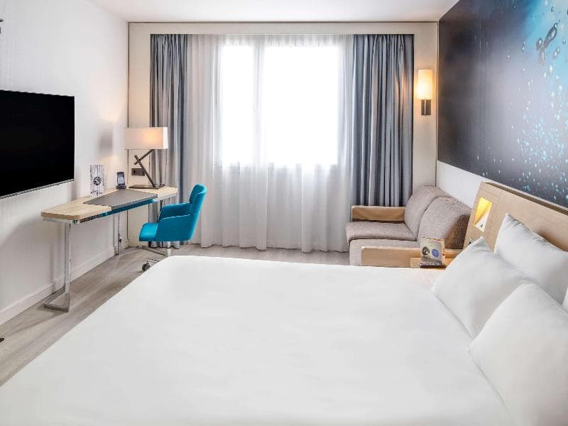 Novotel Barcelona Cornella image 2