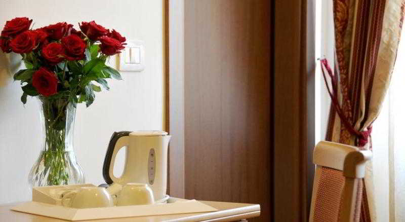 Aramis Rooms Firenze image 2