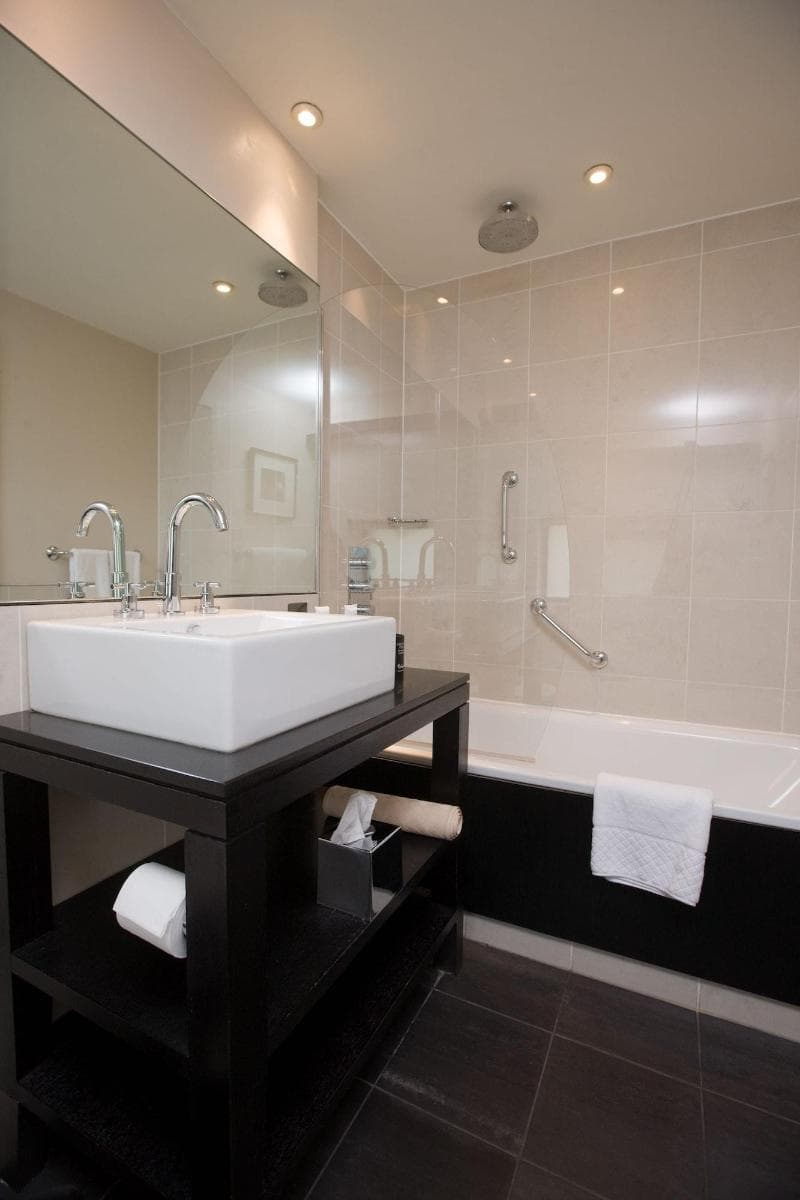 Malmaison Oxford image 2