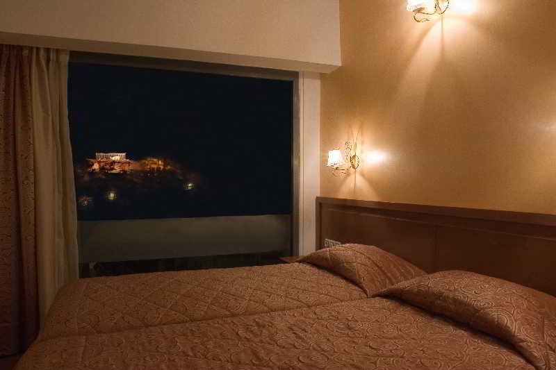Stay at Crystal City