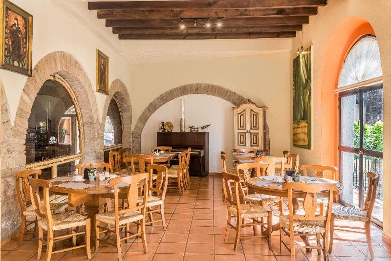 La Abadia Tradicional image 1