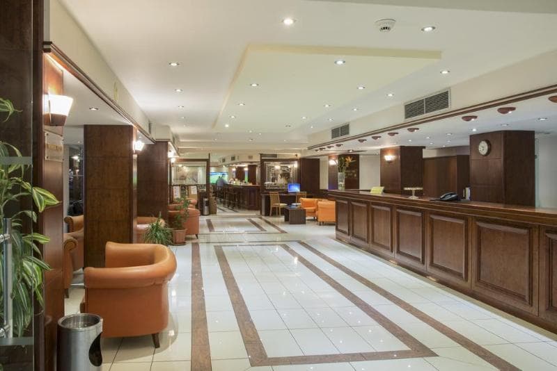 Manousos City Hotel image 2
