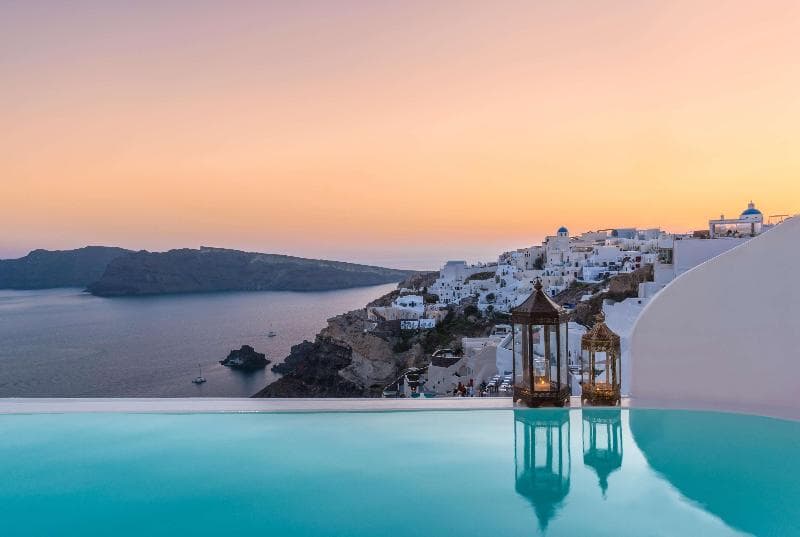 Andronis Luxury Suites image 1