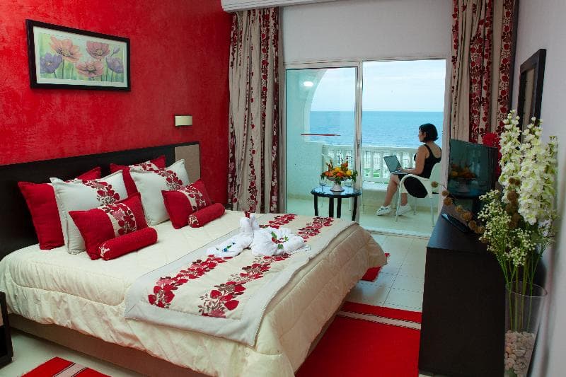 Ezzahra Dar Tunis image 2
