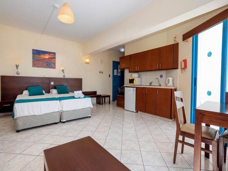 Kefalonitis Apartments image 1
