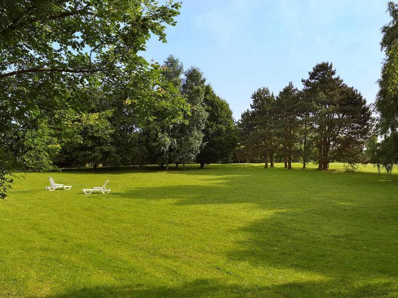 Novotel Bogor Golf Resort image 2