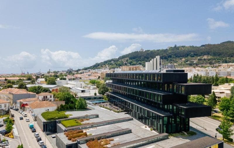 Axis Viana Business & Spa image 1
