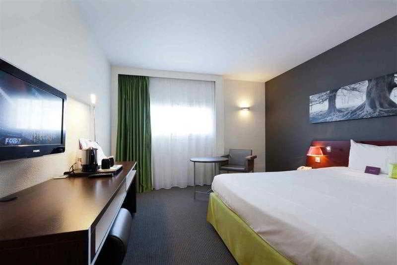 Mercure Rennes Centre Gare Hotel image 2