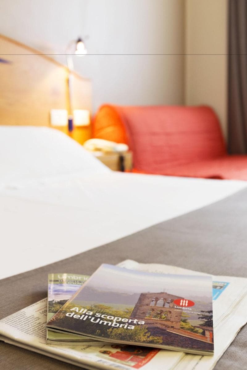 City Hotel & Suites Foligno image 2