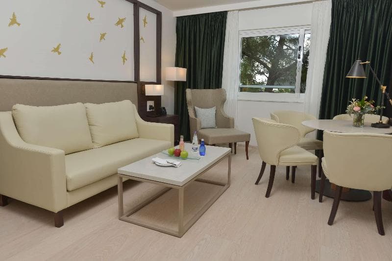 Hilton Nicosia image 2