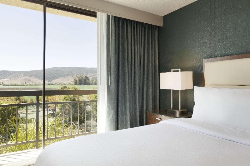 Embassy Suites San Luis Obispo image 2
