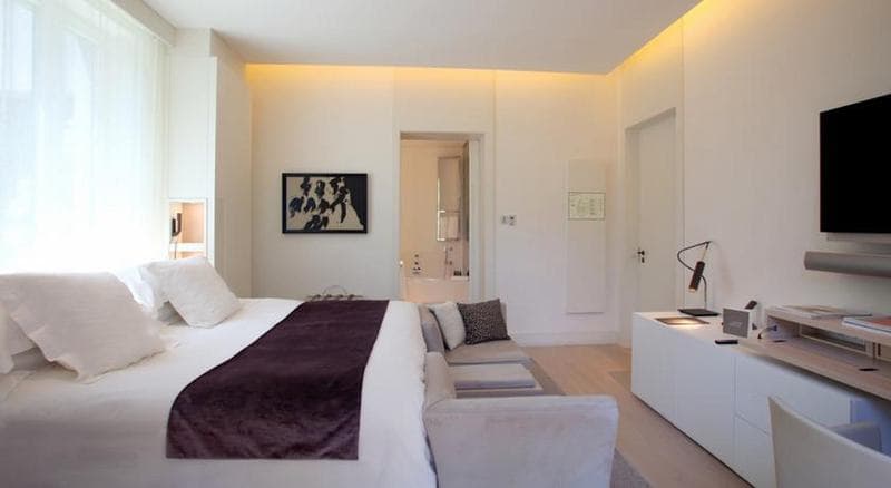 ABaC Restaurant Hotel Barcelona GL Monumento image 2