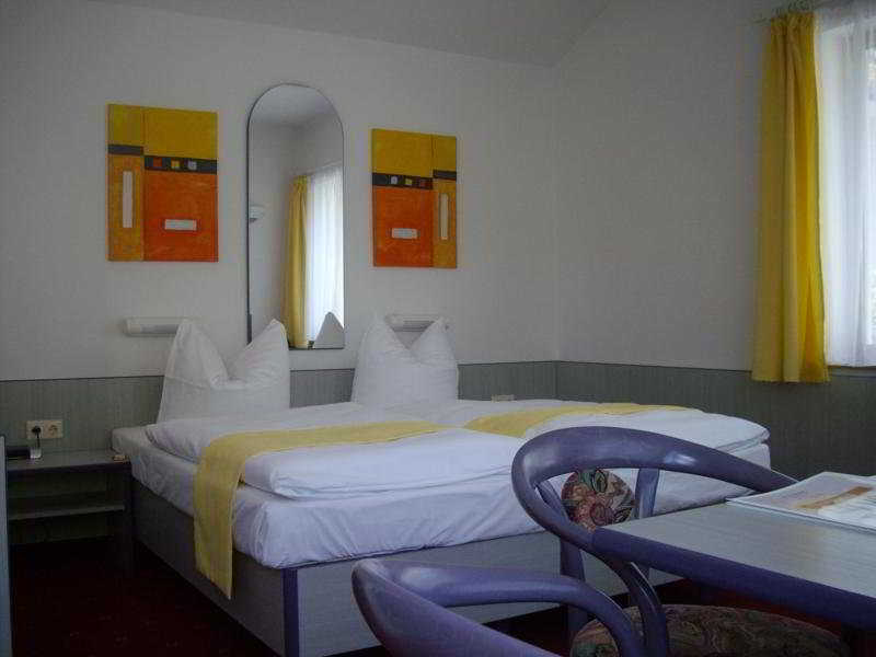 Port Inn image 2