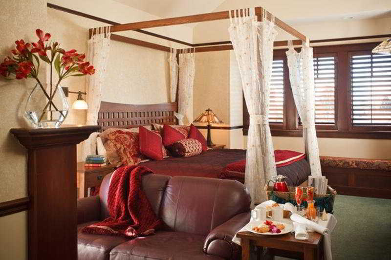 Abigails Hotel image 2