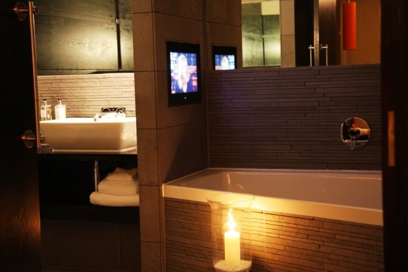 The Vincent Hotel image 1
