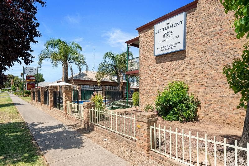 The Settlement Historic Hotel image 1