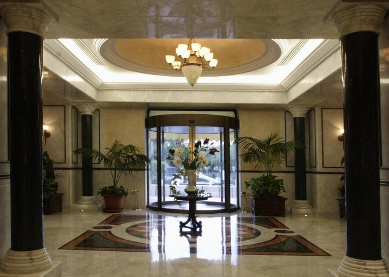 Les Oliviers Palace image 2
