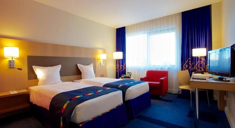 Moxy Belfast City image 2