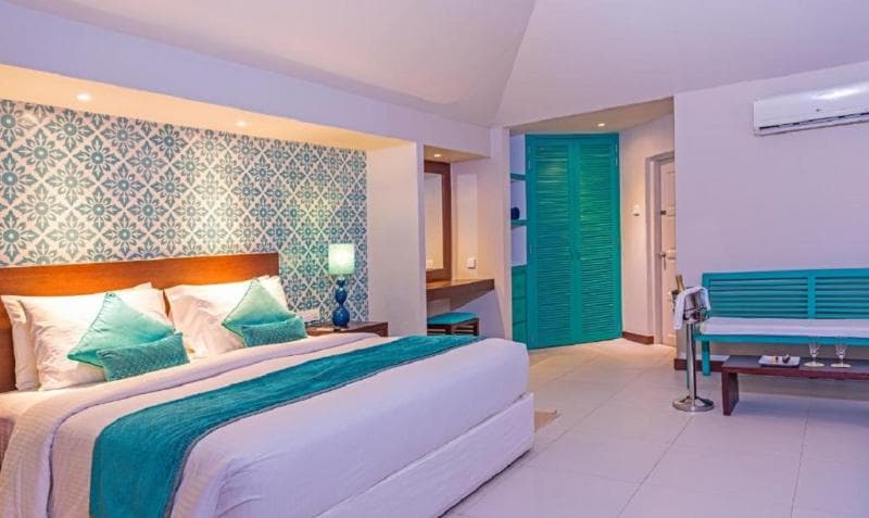Adaaran Select Hudhuranfushi Resort image 2