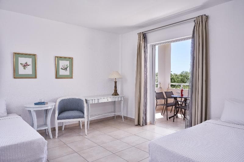 Sandy Beach Resort image 1