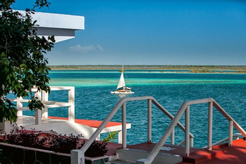 Laguna Bacalar image 1