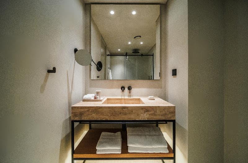 M Boutique Hotel - Designed for Adults image 2